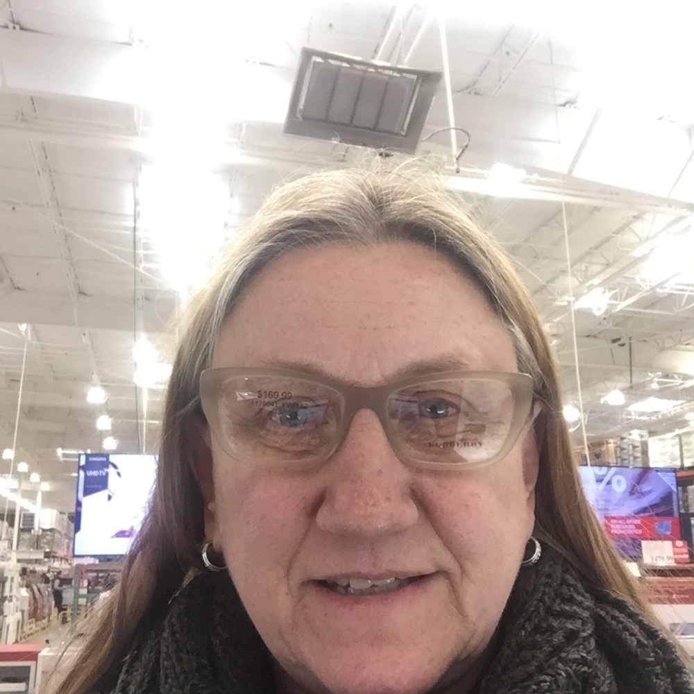 Meet your Posher, Jodi